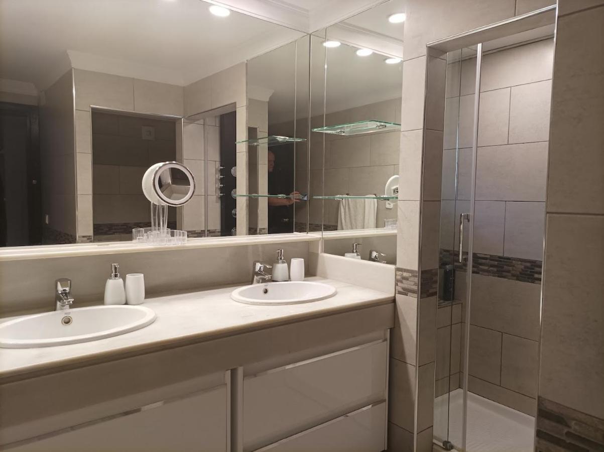 Large 2 Bed Apt Puerto Banus Marina Private Parking Apartment Marbella Exterior foto